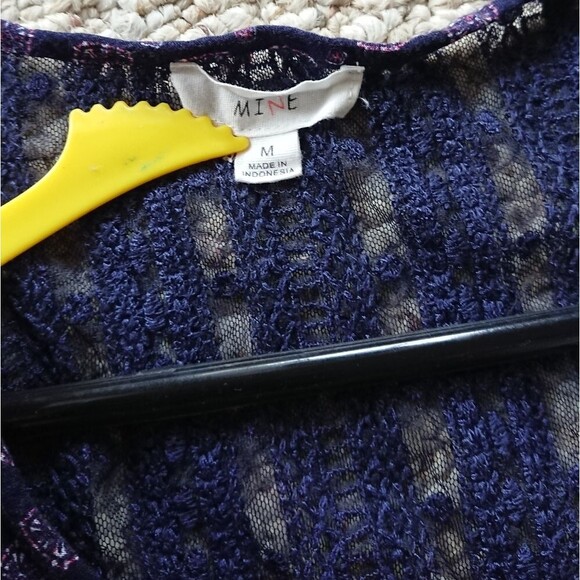 Mine brand - Printed Geo Embroidered sleeveless Tank Top size M - Picture 6 of 11